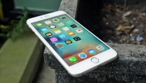 iphone6还能打王者吗 iphone6还能下载微信吗