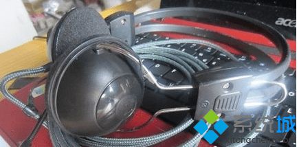 检查下耳麦